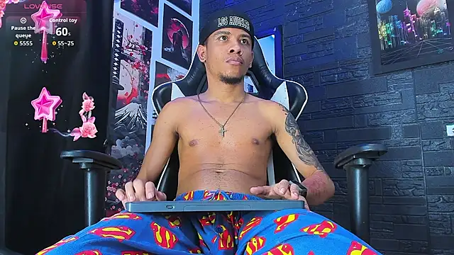 Romancartier 1 online show from December 20, 6:42 am