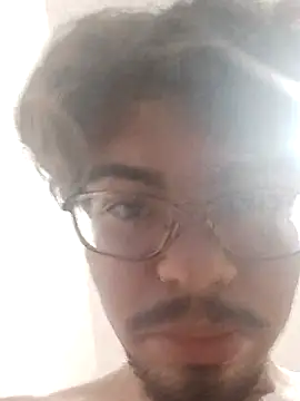 Edwardsky000 online show from March 2, 9:00 pm