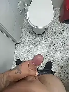 xxierra online show from February 10, 4:47 pm