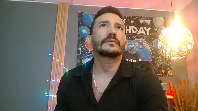 Reiko 85  online show from April 6, 2:40 pm