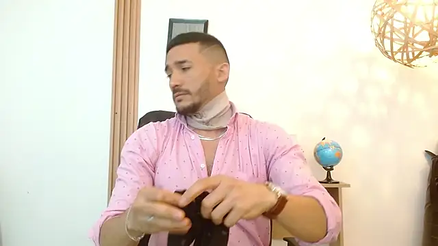 Snapshot of Reiko_85_ chatting on September 23, 2:27 pm Reiko 85  online show from September 23, 2:27 pm