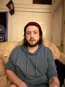 Snapshot of Marksoyer chatting on December 3, 7:19 am Marksoyer online show from December 3, 7:19 am