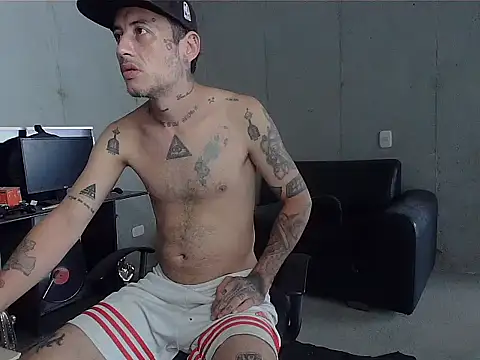 patrik tattoo  online show from March 29, 5:24 pm