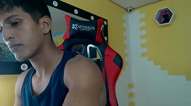 mau elixxx online show from January 14, 2:08 am