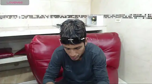 mau elixxx online show from February 3, 3:27 pm