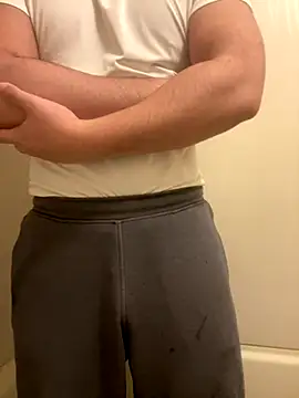 YU-KI00 online show from November 9, 12:53 pm