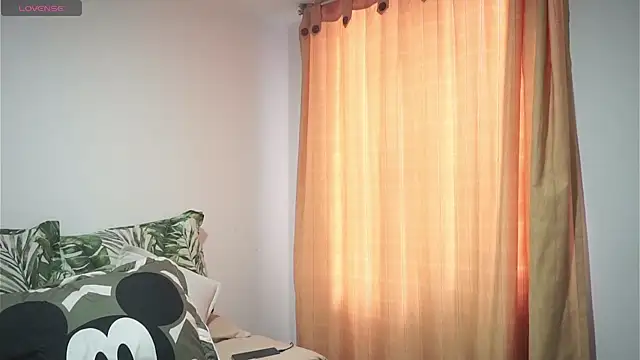 Tony Wylie online show from January 3, 1:03 pm