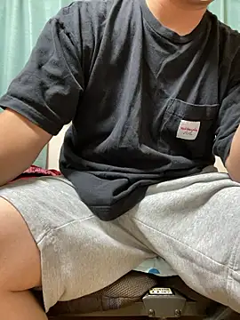 Snapshot of sakuto07 chatting on October 15, 2:02 pm sakuto07 online show from October 15, 2:02 pm