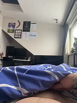 Snapshot of jay101109 chatting on January 5, 1:47 pm jay101109 online show from January 5, 1:47 pm