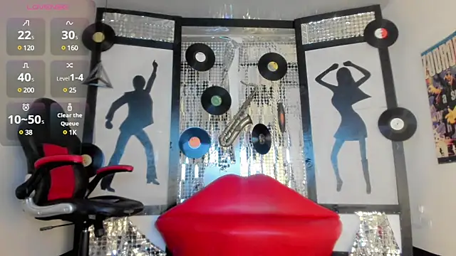 Snapshot of kevin__fox_ chatting on December 21, 3:47 am kevin  fox  online show from December 21, 3:47 am