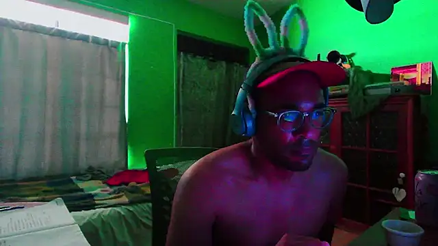        the online show from March 20, 11:19 pm