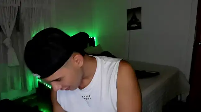 PipeRodriguez  online show from January 22, 3:31 am