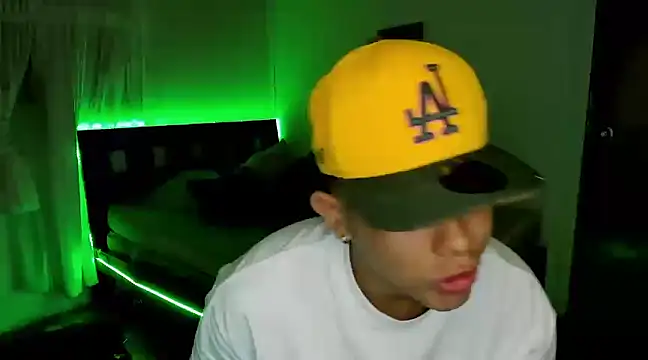 PipeRodriguez  online show from January 21, 5:17 am