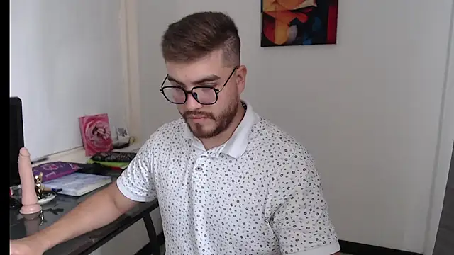 Dylanwish online show from December 29, 7:32 pm