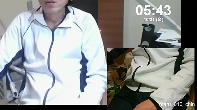 mama010-chan online show from October 30, 8:43 pm