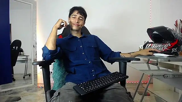 Zacktk7 online show from December 20, 11:26 pm