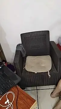 miketripi420 online show from February 20, 5:26 am