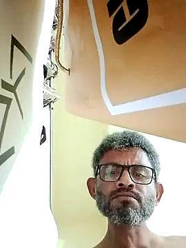 bdcpl88 online show from March 13, 8:15 pm