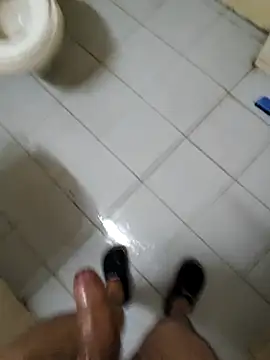 KeepCummingForYou73 online show from January 15, 5:37 pm