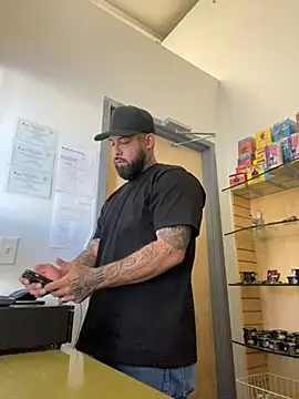 jr91esl online show from February 15, 9:39 pm