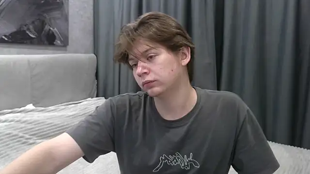 W N G S online show from October 5, 7:18 pm