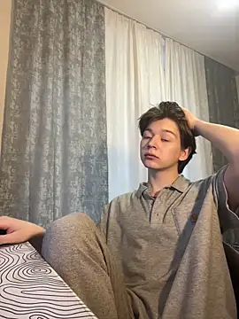 W N G S online show from March 11, 2:18 pm