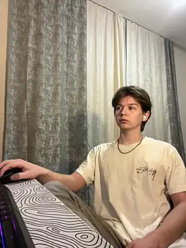 W N G S online show from February 26, 12:16 am