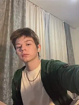 W N G S online show from December 5, 3:15 am