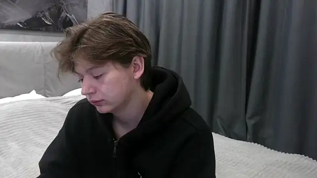 W N G S online show from September 25, 4:33 am