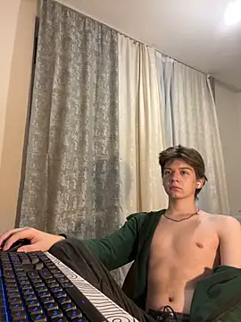 W N G S online show from January 17, 11:44 pm