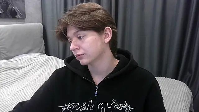 W N G S online show from October 19, 9:18 pm