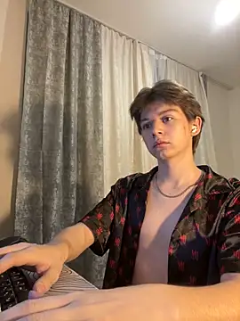 W N G S online show from January 17, 1:57 am