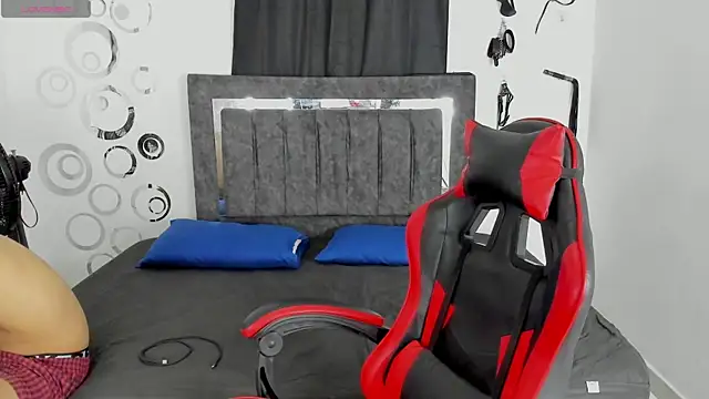 Harry LatinBoy online show from November 12, 9:52 pm