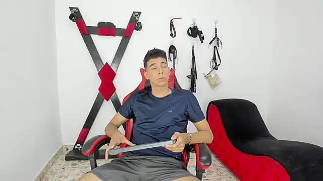 Harry LatinBoy online show from November 14, 10:11 pm