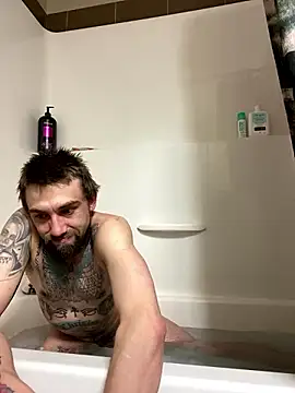 Snapshot of Fuckboy4public chatting on December 5, 11:16 am Fuckboy4public online show from December 5, 11:16 am