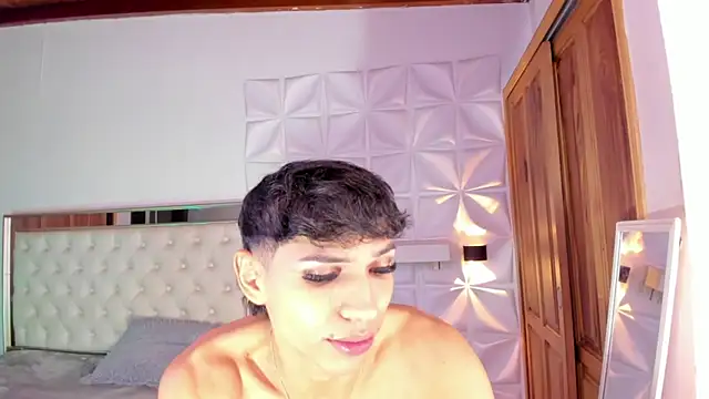 im sebaslopez online show from April 8, 7:44 pm