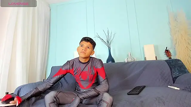 Jeffry wolvess online show from March 6, 1:03 pm