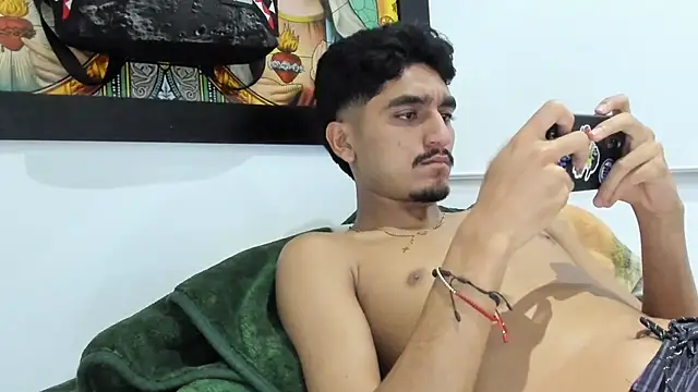 Snapshot of latin_bbc chatting on September 9, 5:40 am latin bbc online show from September 9, 5:40 am