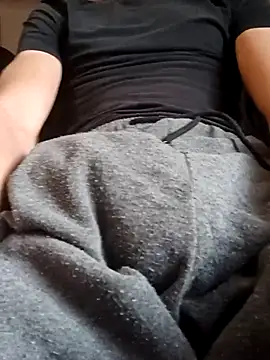 dariodario online show from April 6, 5:41 am