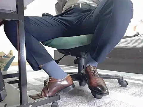 softlyS online show from December 19, 1:51 pm