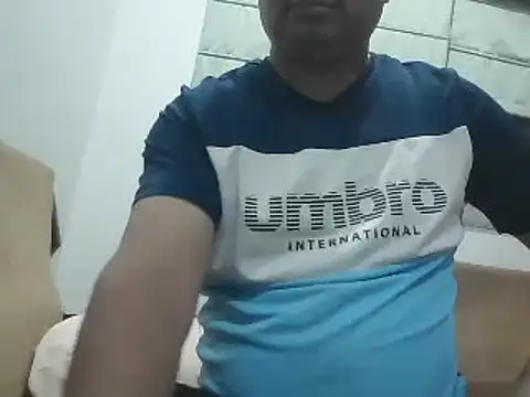 Snapshot of samee00721 chatting on December 7, 5:20 pm samee00721 online show from December 7, 5:20 pm