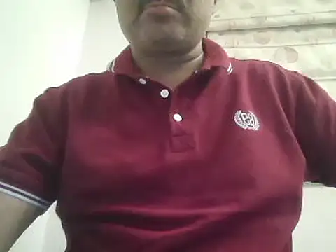 Snapshot of samee00721 chatting on December 28, 2:33 pm samee00721 online show from December 28, 2:33 pm