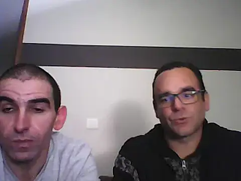 Snapshot of Samir_44200 chatting on February 4, 10:45 pm Samir 44200 online show from February 4, 10:45 pm