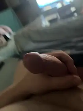 Snapshot of EhemannTotti chatting on October 2, 10:36 pm EhemannTotti online show from October 2, 10:36 pm