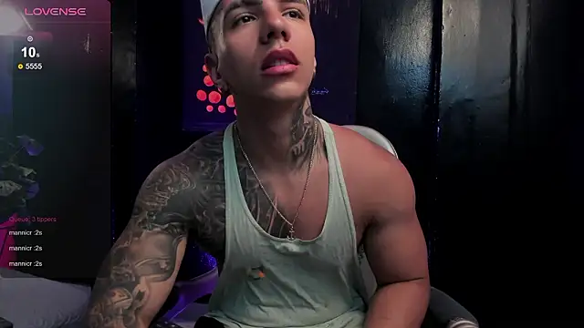 Flynn Riider online show from March 16, 5:28 pm