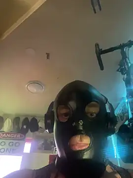 Snapshot of kinkycdslutsv chatting on February 9, 2:28 am kinkycdslutsv online show from February 9, 2:28 am