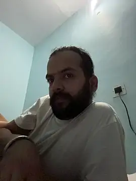 Arsh Loves Luv online show from December 19, 3:03 am