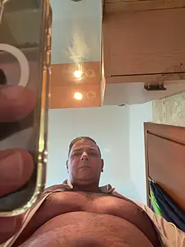 SecretlyDD online show from December 21, 1:41 pm