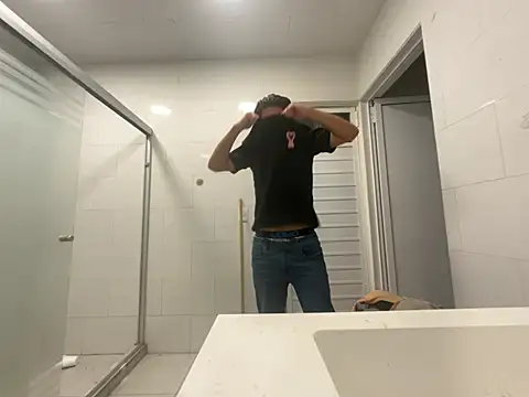 GIOOOO568 online show from February 19, 7:27 am