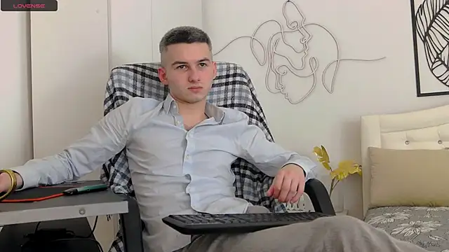 Devin Jay online show from February 6, 8:45 pm